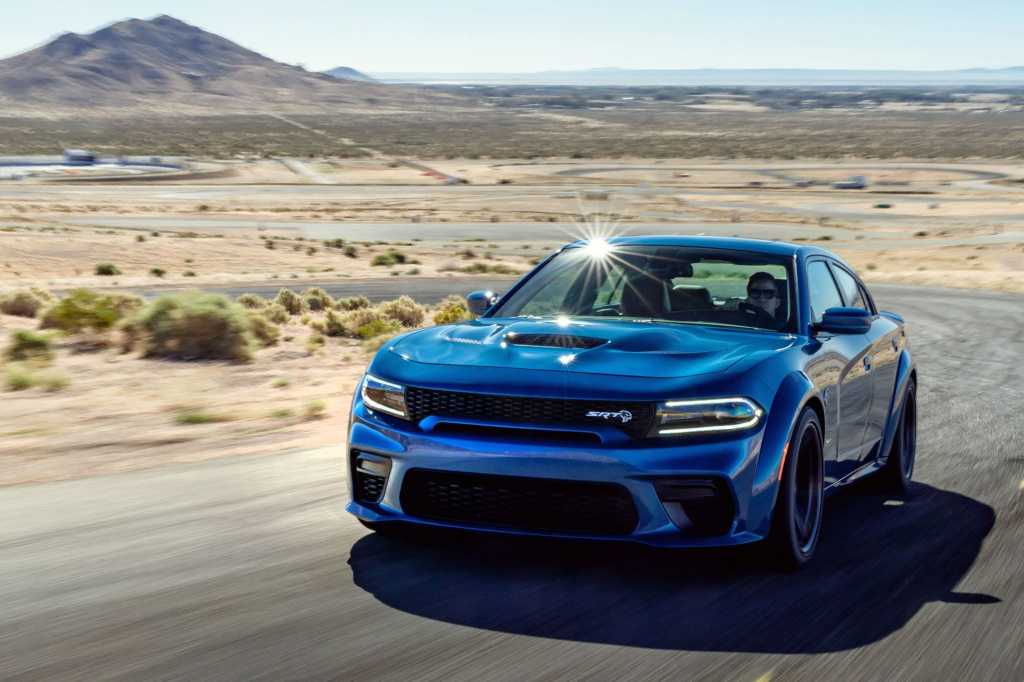 Dodge Charger 2020.jpg Dodge Charger 2020.jpg