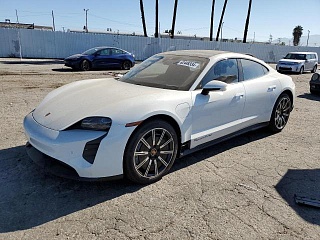 PORSCHE TAYCAN TURBO 2021