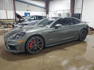 PORSCHE PANAMERA GTS 2023