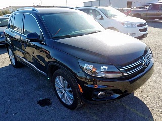 VOLKSWAGEN TIGUAN S 2013