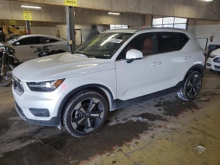 VOLVO XC40 T5 INSCRIPTION 2019