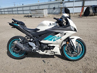 YAMAHA YZFR3 A 2023