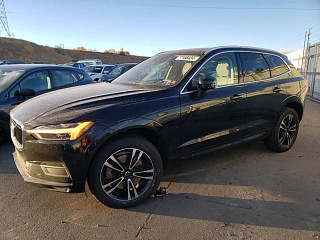 VOLVO XC60 T6 MOMENTUM 2021