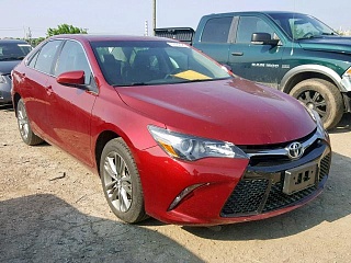 TOYOTA CAMRY LE 2017