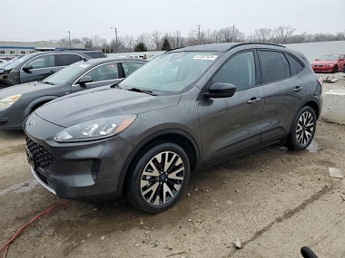 FORD ESCAPE SE SPORT 2020
