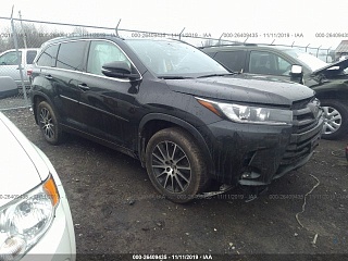   TOYOTA HIGHLANDER, 2017