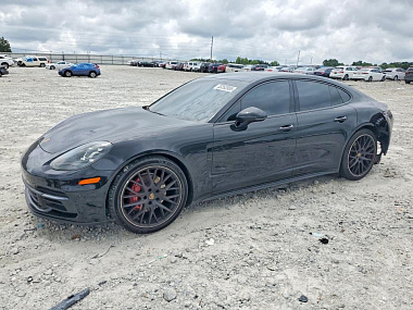 PORSCHE PANAMERA 4 2017