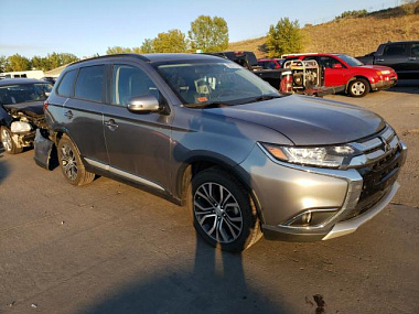 MITSUBISHI OUTLANDER SE 2016