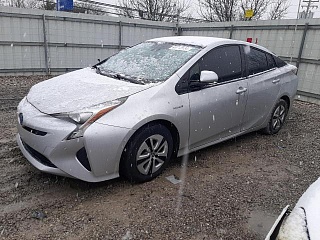 TOYOTA PRIUS 2018