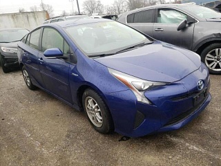 TOYOTA PRIUS 2016