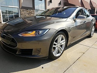 TESLA MODEL S, 2015