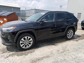 TOYOTA RAV4 XLE 2023