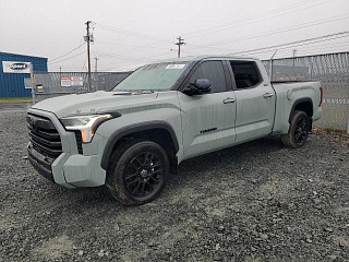 TOYOTA TUNDRA CREWMAX 2024