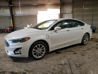 FORD FUSION TITANIUM 2019