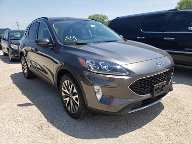 FORD ESCAPE TITANIUM 2020