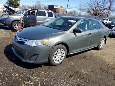 TOYOTA CAMRY L 2014