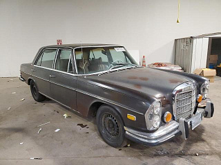 1973 MERCEDES-BENZ 280SEL