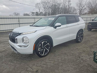 MITSUBISHI OUTLANDER SEL 2023