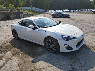 SCION FR-S 2013