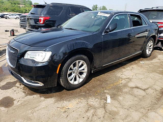 CHRYSLER 300 LIMITED 2015