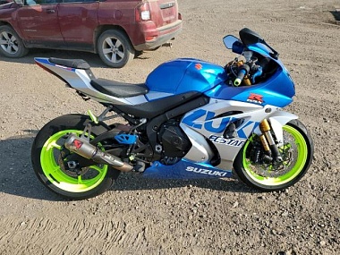 SUZUKI GSX-R1000 R 2021