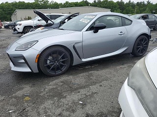 TOYOTA GR 86 PREMIUM 2024