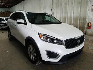 KIA SORENTO LX 2017