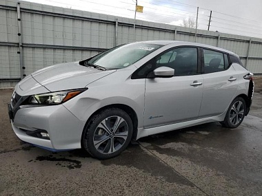 NISSAN LEAF SV PLUS 2019