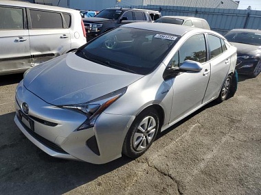 TOYOTA PRIUS 2018
