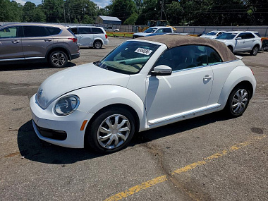 VOLKSWAGEN BEETLE 2013