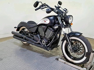 VICTORY MOTORCYCLES HIGH-BALL 2016