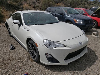 SCION FR-S 2015