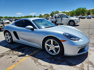 PORSCHE CAYMAN 2017