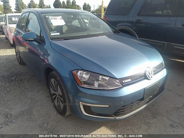 VOLKSWAGEN E-GOLF SE, 2016  