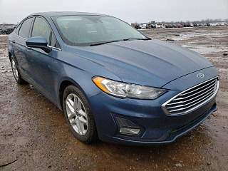 FORD FUSION SE 2019