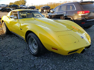1976 CHEVROLET CORVETTE