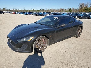 MASERATI GRANTURISMO S 2012