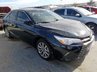 TOYOTA CAMRY LE 2017
