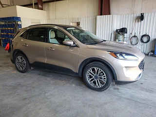 FORD ESCAPE SEL 2021