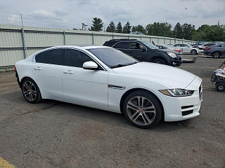 JAGUAR XE PREMIUM 2017