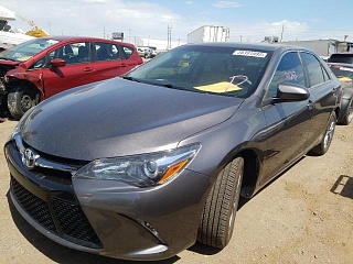 TOYOTA CAMRY LE 2017