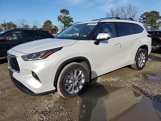 TOYOTA HIGHLANDER LIMITED 2022