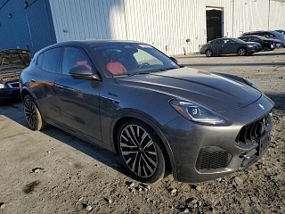 MASERATI GRECALE MODENA 2022