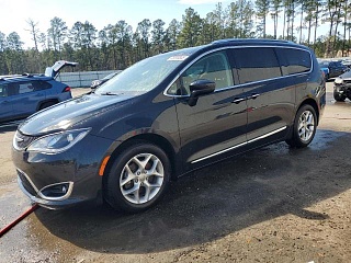 CHRYSLER PACIFICA TOURING PLUS 2018