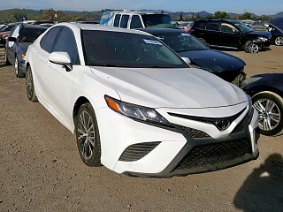 TOYOTA CAMRY L 2018
