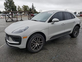 PORSCHE MACAN BASE 2024