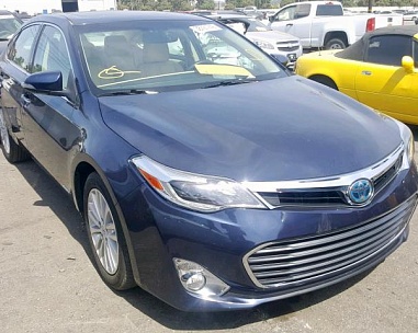 TOYOTA AVALON HYBRID 2015