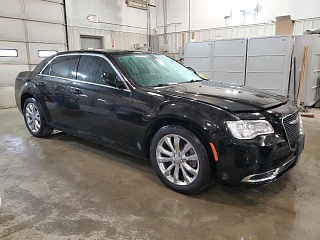 CHRYSLER 300 LIMITED 2017