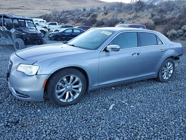 CHRYSLER 300C 2016