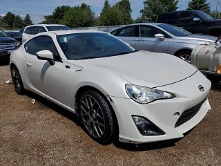 SCION FR-S 2013